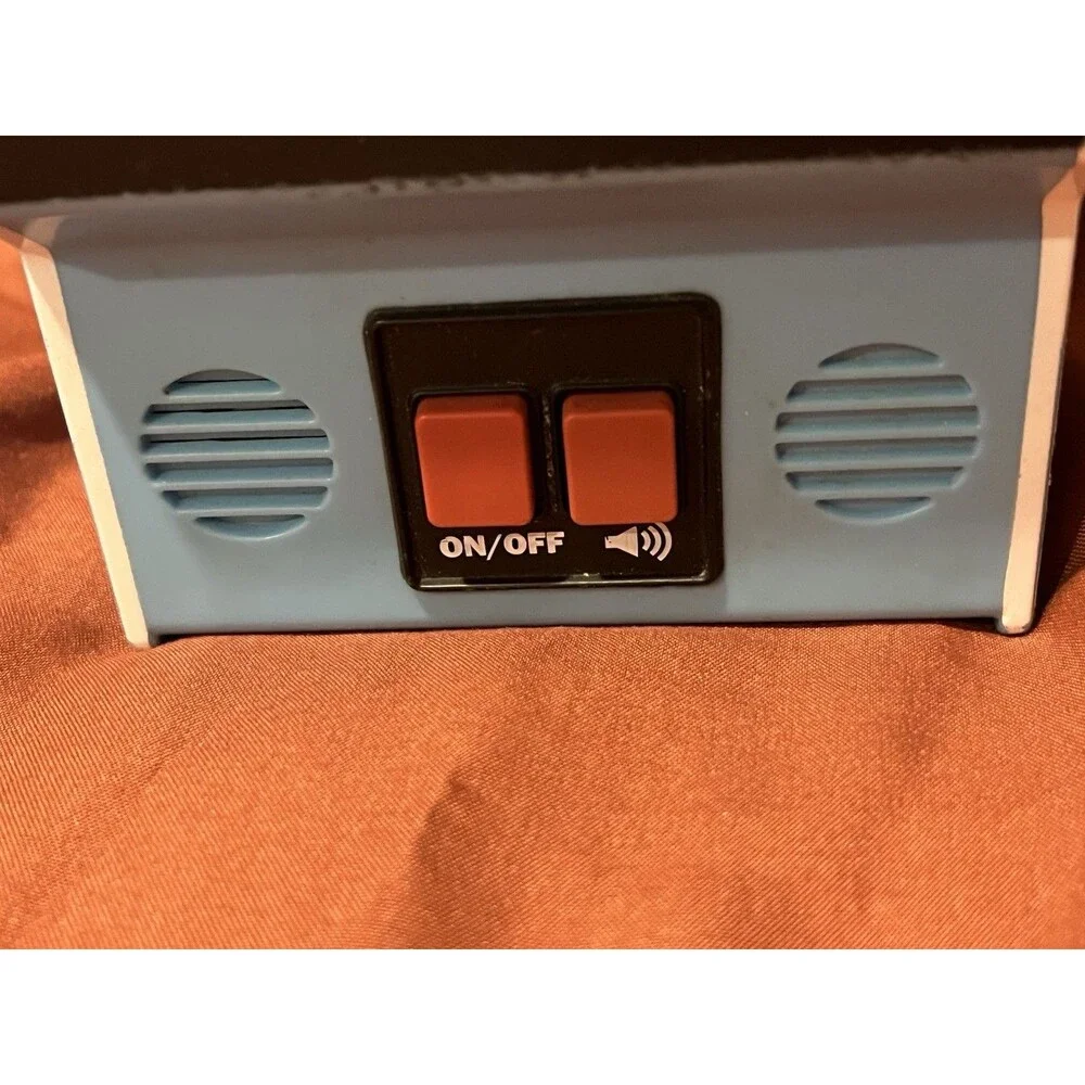 Fix It Felix Jr Mini Arcade Game Disney Wreck it Ralph Electronic.  Works